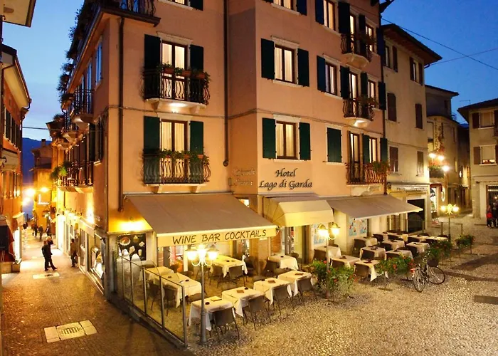 Hotel Lago Di Garda